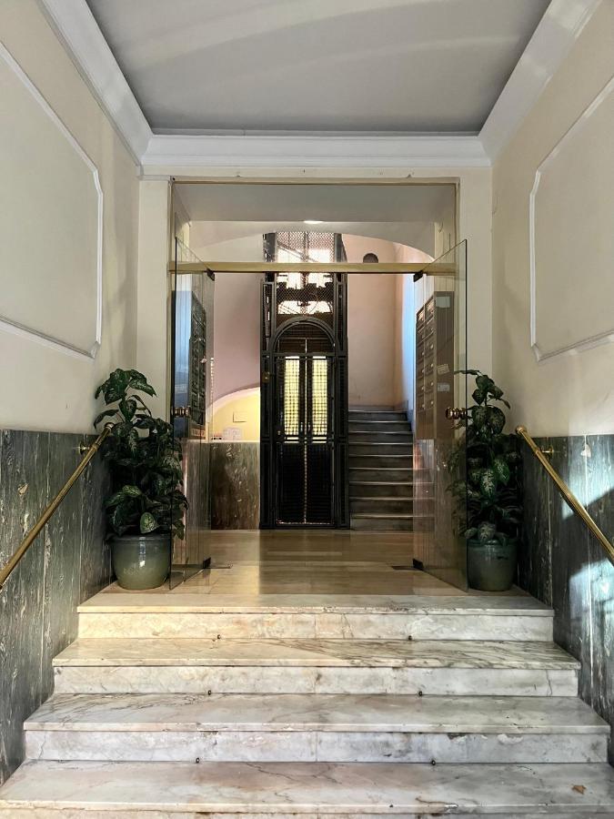 Domus Aeterna - Re Di Roma Hotel Exterior foto
